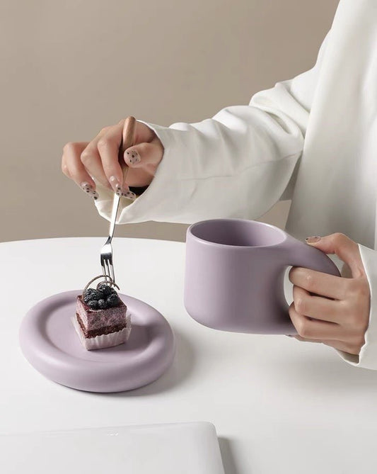 Handcrafted Bauhaus Ceramic Chubby Mugs - Gizesis